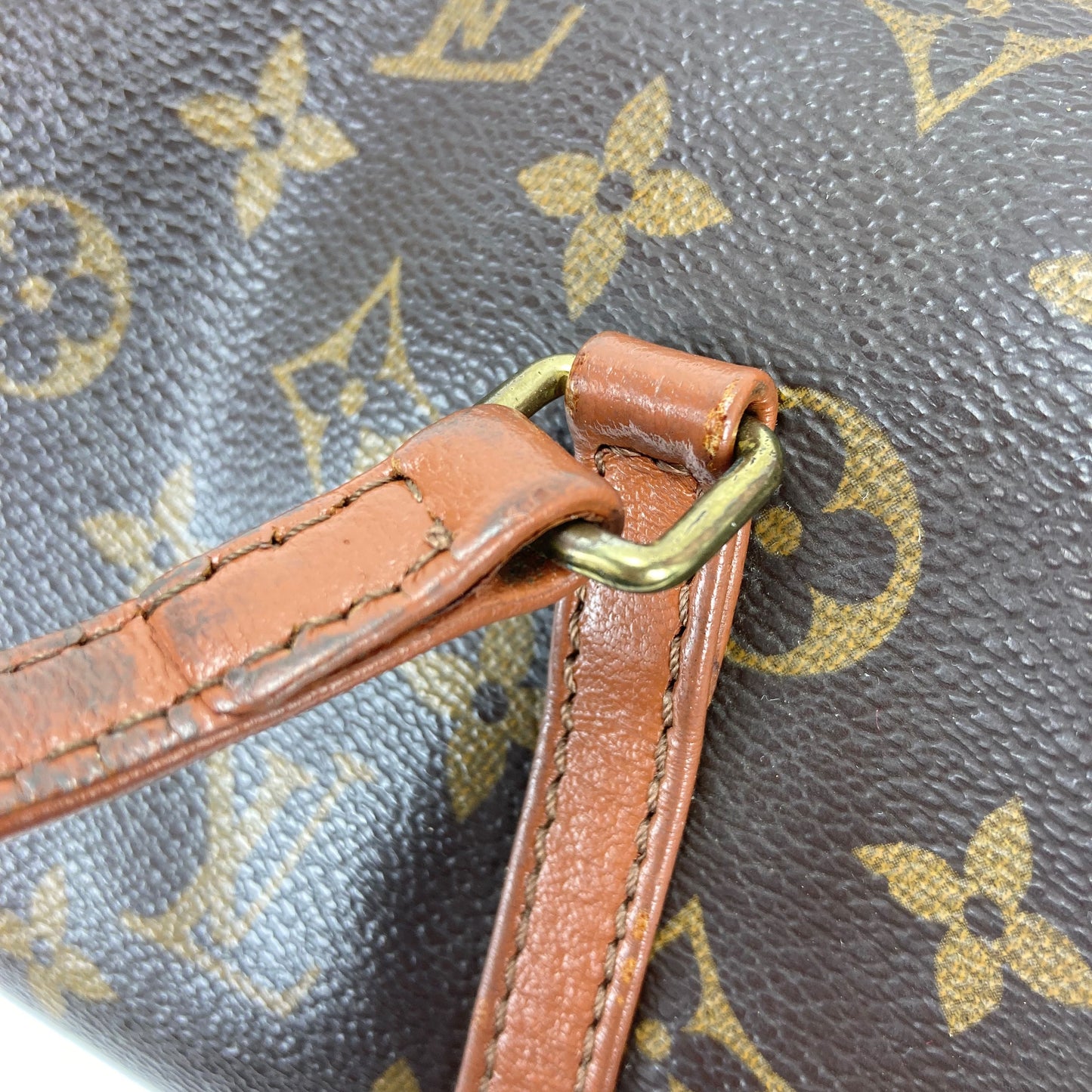 100 % Authentic Louis Vuitton Papillon26 M51366 (USED) 316-33