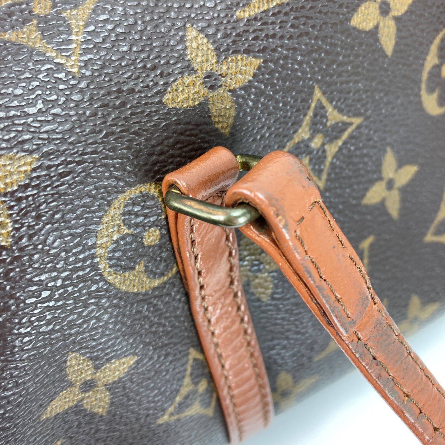 100 % Authentic Louis Vuitton Papillon26 M51366 (USED) 316-33