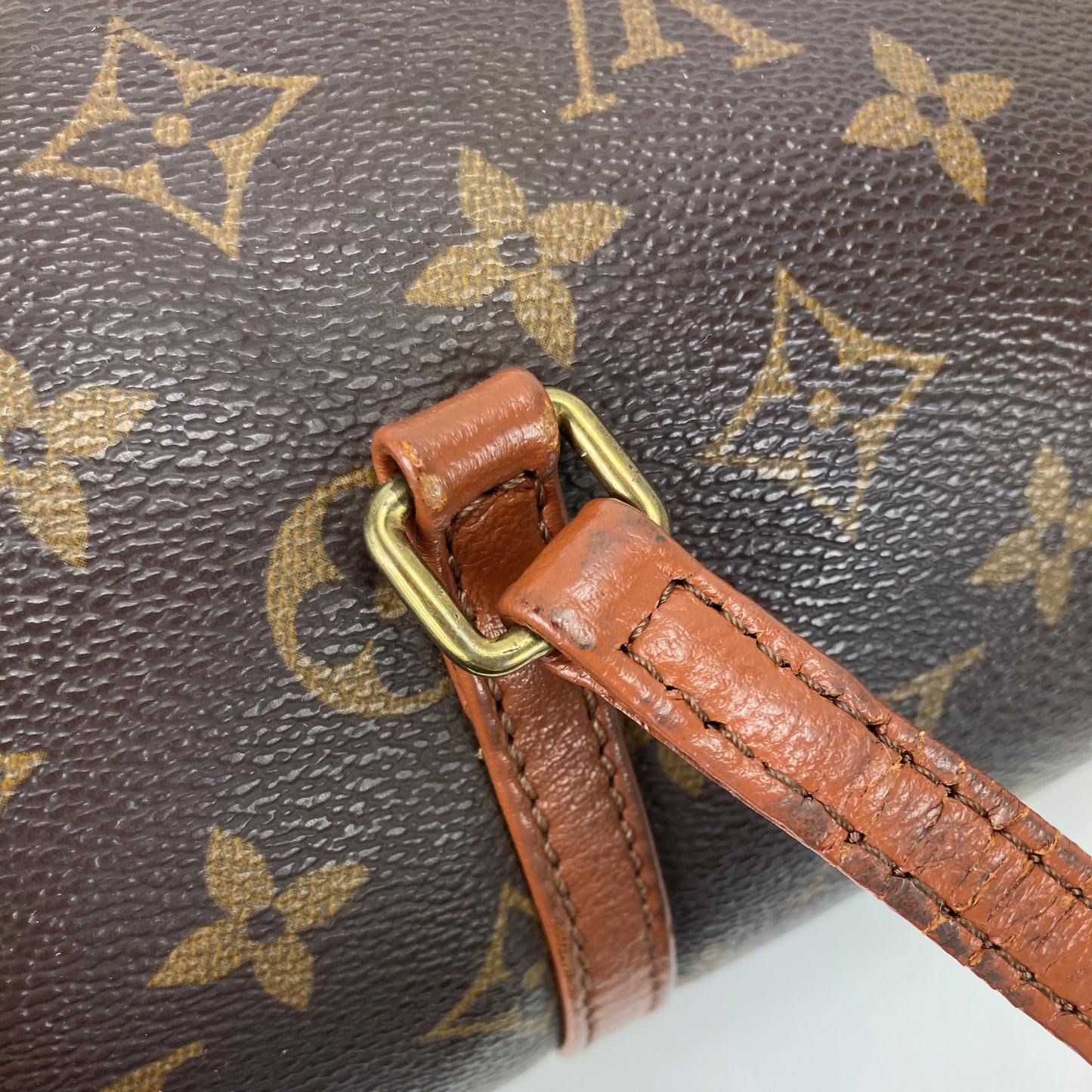 100 % Authentic Louis Vuitton Papillon26 M51366 (USED) 316-33