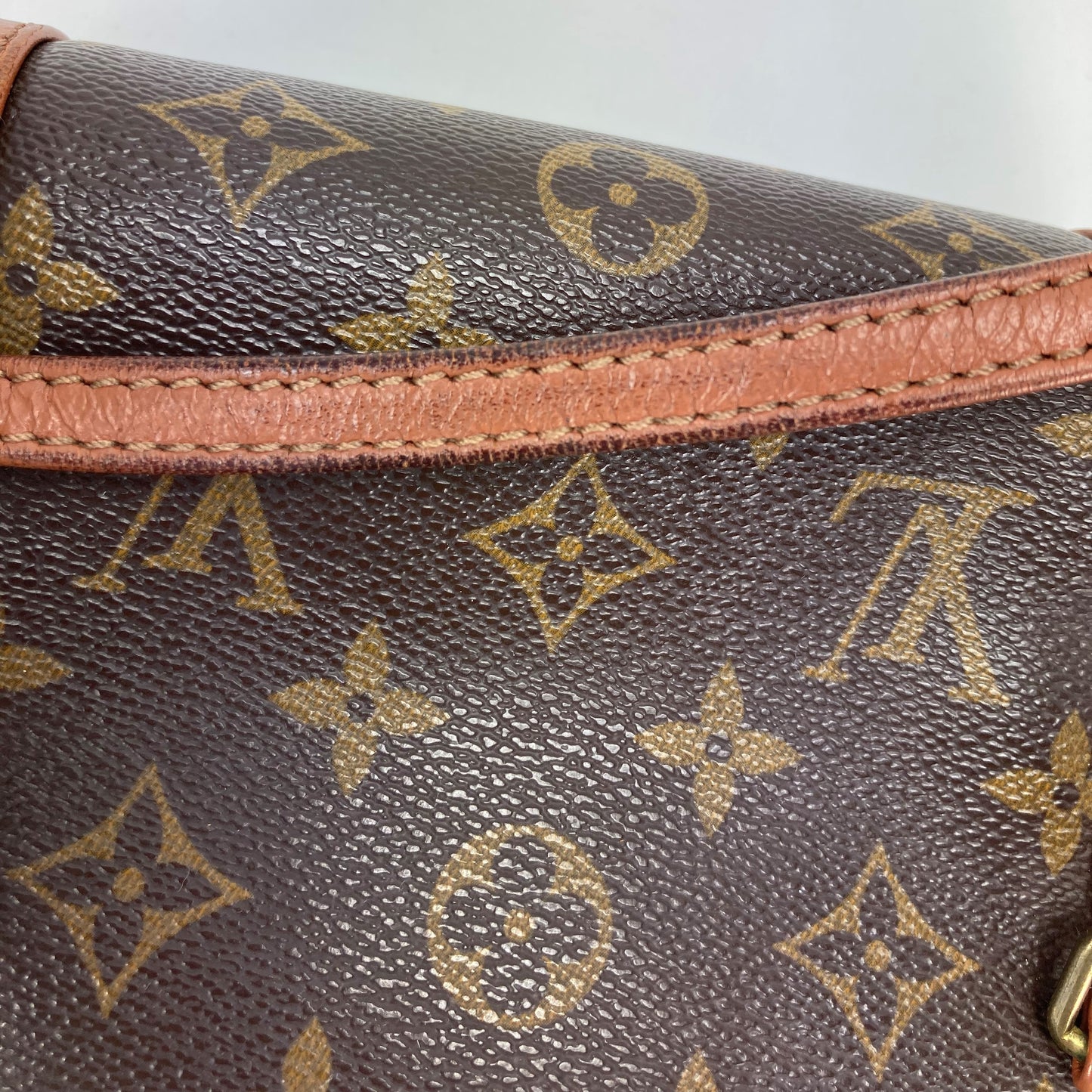 100 % Authentic Louis Vuitton Papillon26 M51366 (USED) 316-33