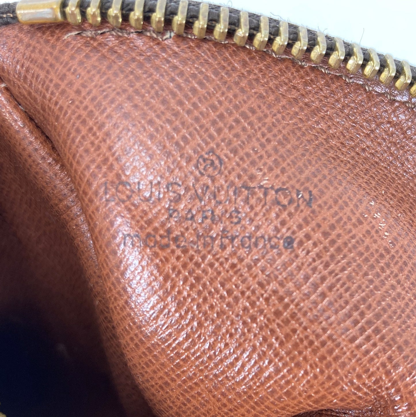 100 % Authentic Louis Vuitton Papillon26 M51366 (USED) 316-33