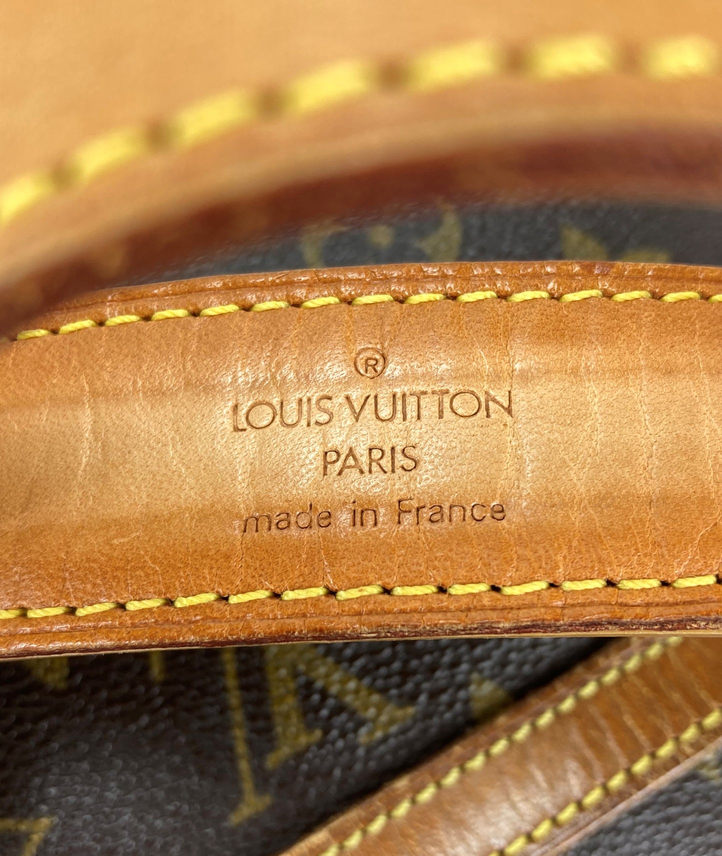 100 % Authentic Louis Vuitton Trocadero 27  M51274 (USED) 139-22