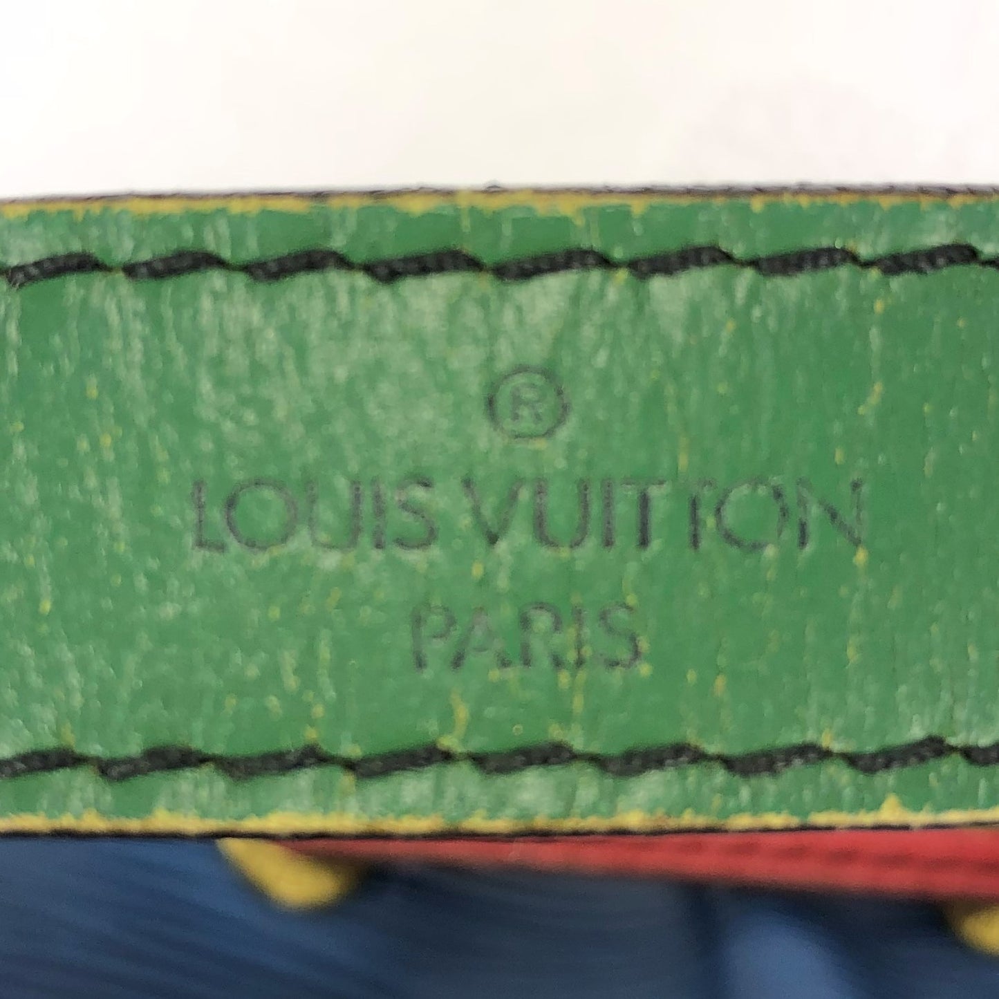 100％authentic　Louis Vuitton Epi Noe M44082(Used)11-1111