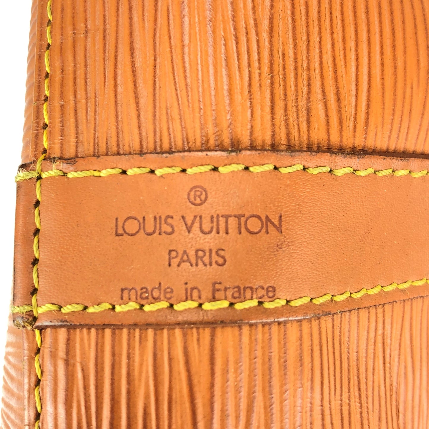 100 % Authentic Louis Vuitton epi Petit Noe  M44103 (USED) 217-33