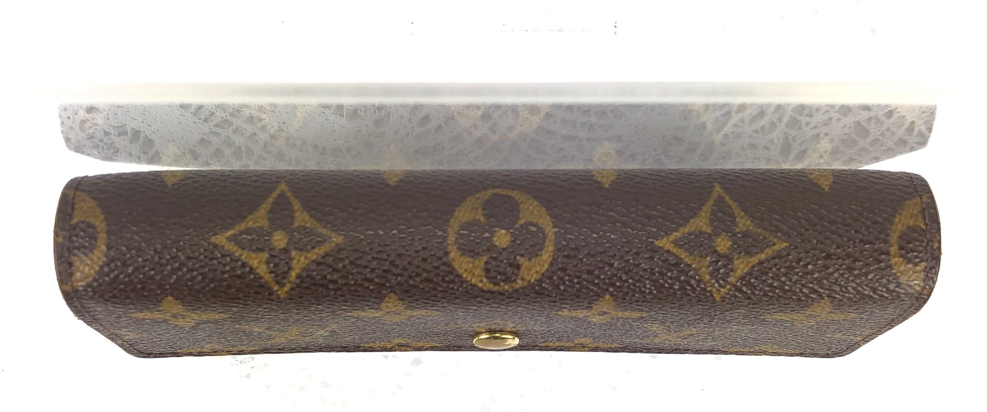 Authentic Louis Vuitton Long Wallet Monogram. Trifold And Made In US