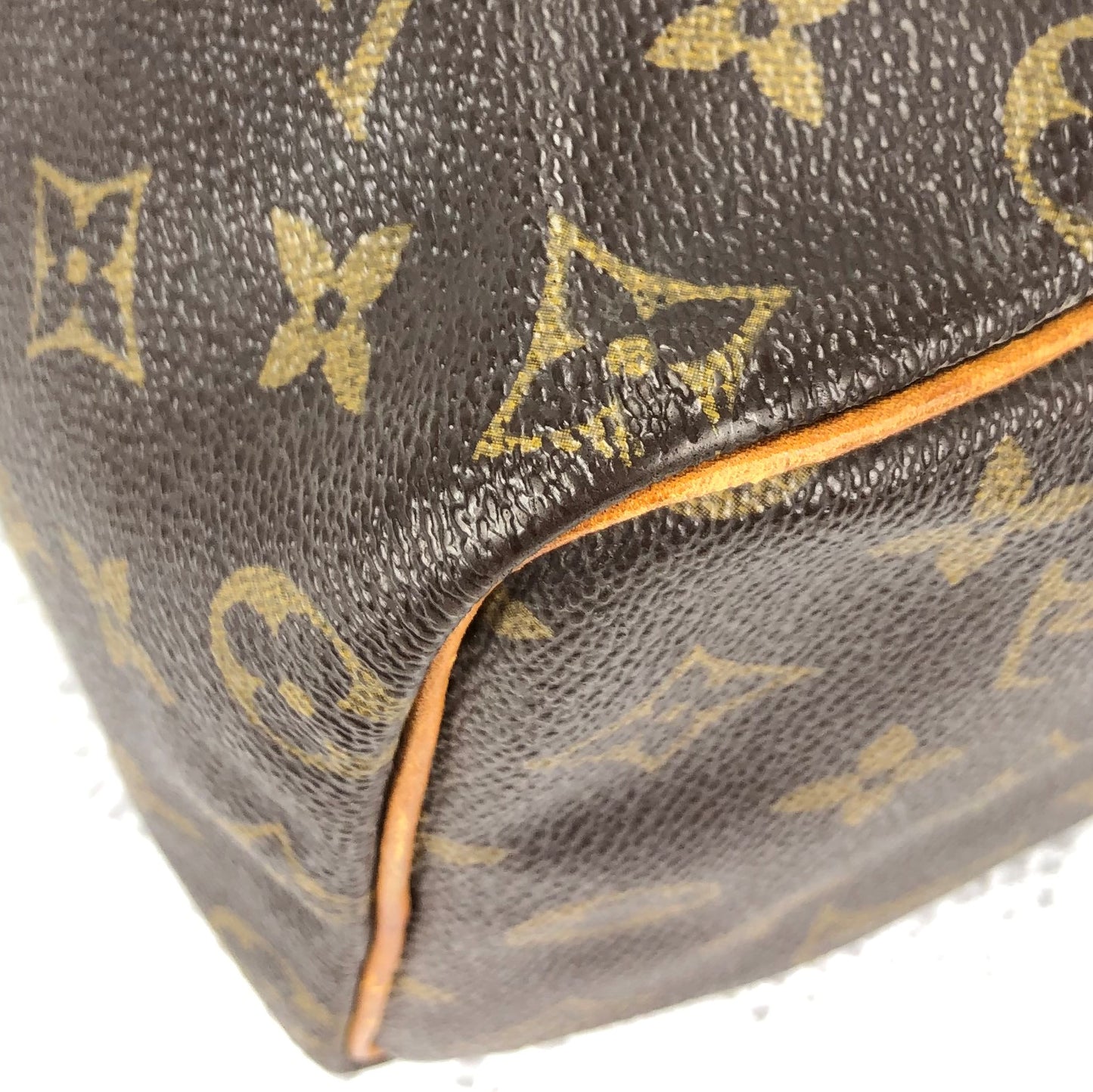 100 % Authentic Louis Vuitton Speedy25 M41528 (USED) 220-33