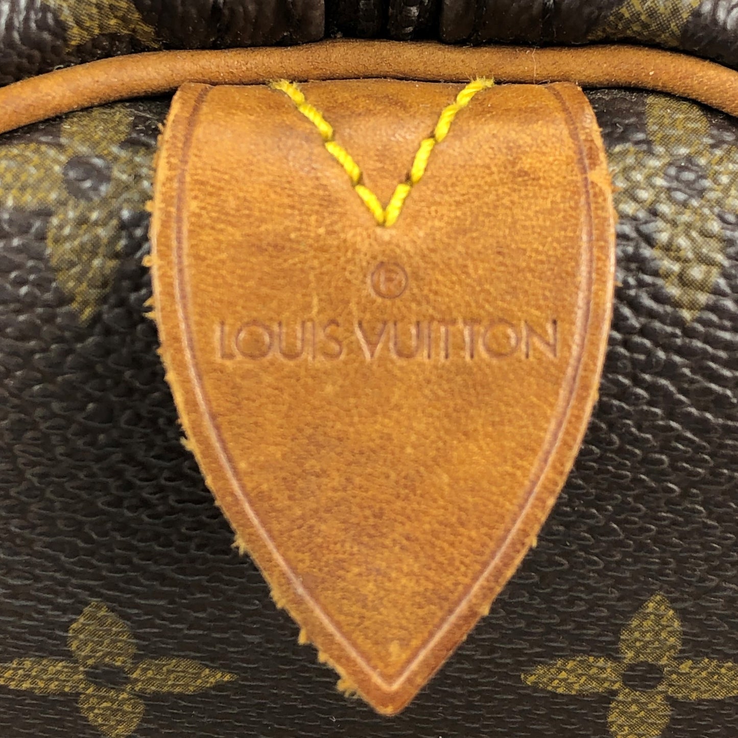 100 % Authentic Louis Vuitton Speedy30 M41526 (USED) 362-44