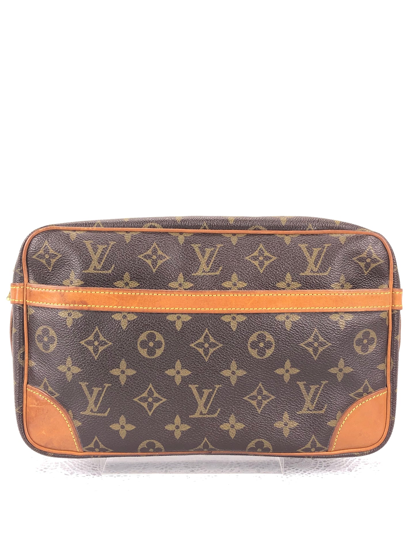 100 % Authentic Louis Vuitton  Pochette Compiegne28 M51845 (USED) 322-33