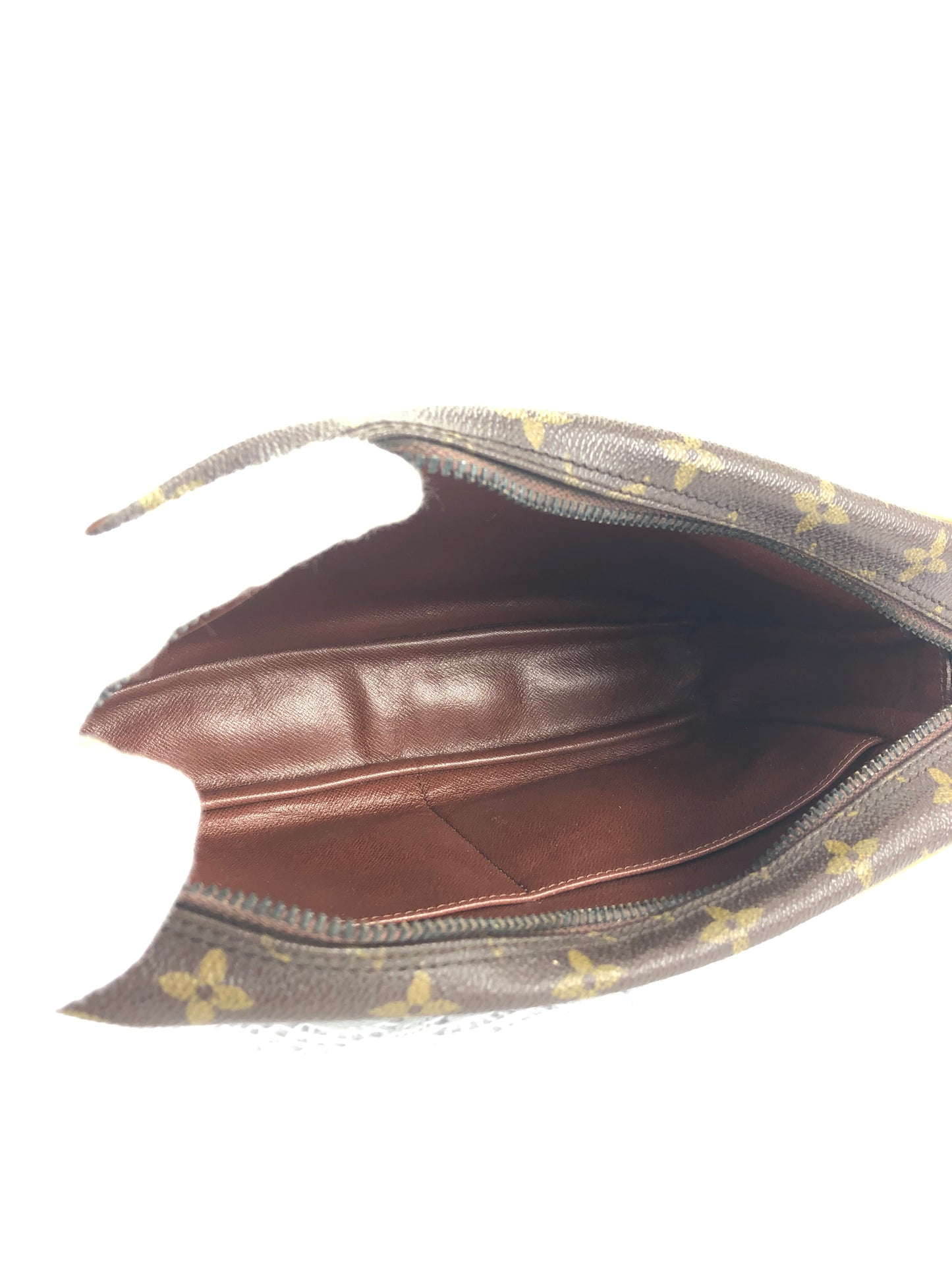 100 % Authentic Louis Vuitton  Pochette Compiegne28 M51845 (USED) 322-33