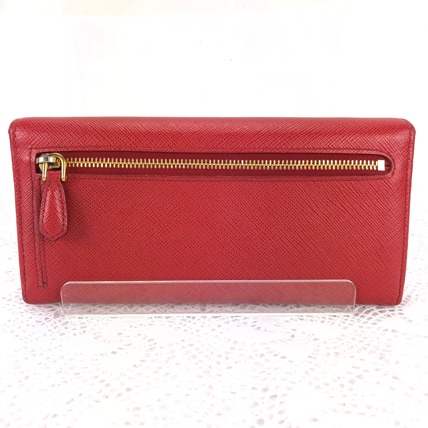 100 % Authentic Prada Leather Wallet (USED) 492-66