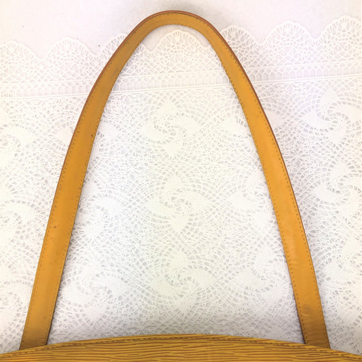 100 % Authentic Louis Vuitton EPI Saint-Jacques M52269 (USED) 228-33