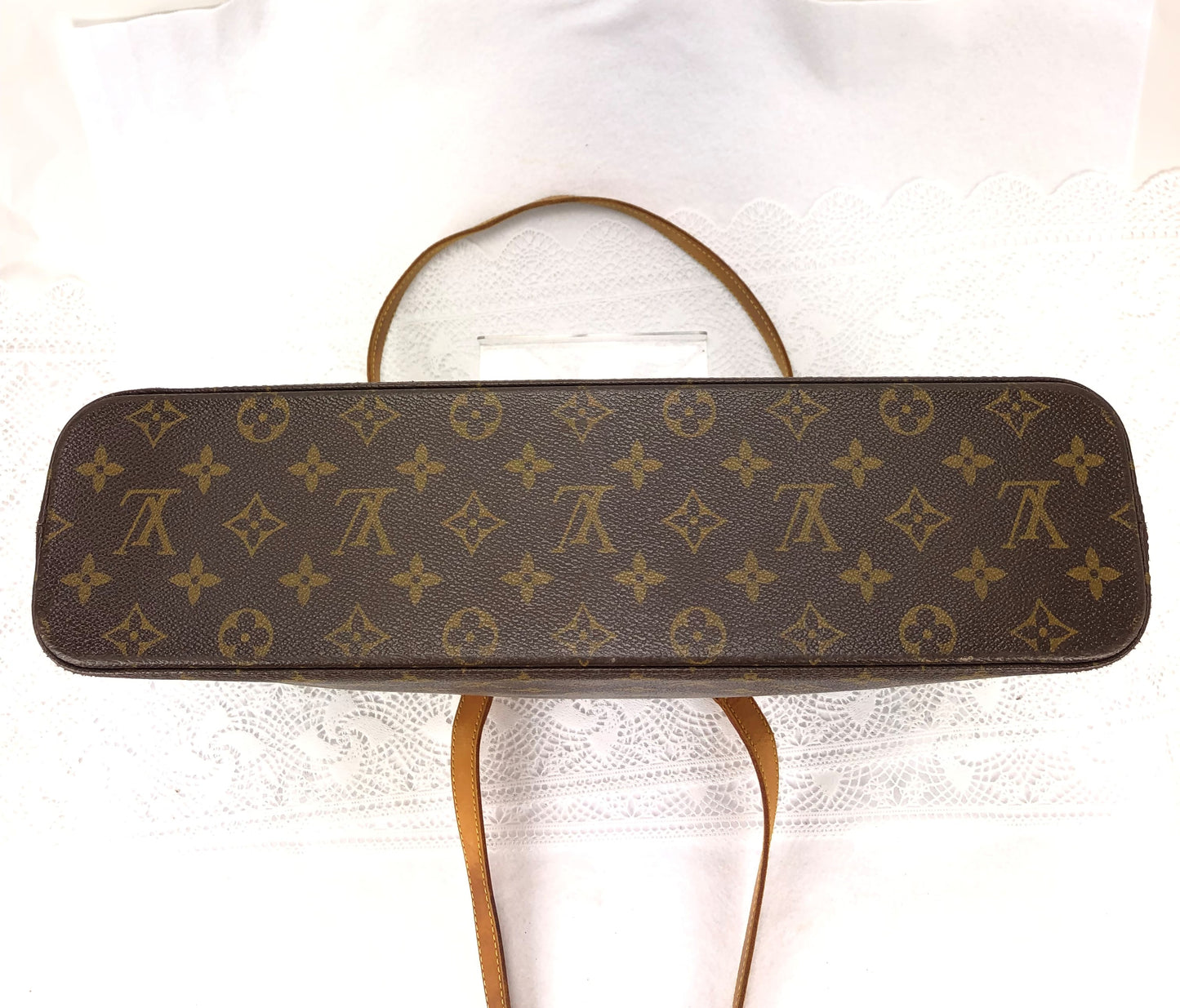 100 % Authentic Louis Vuitton Luco M51155 (USED) 337-44