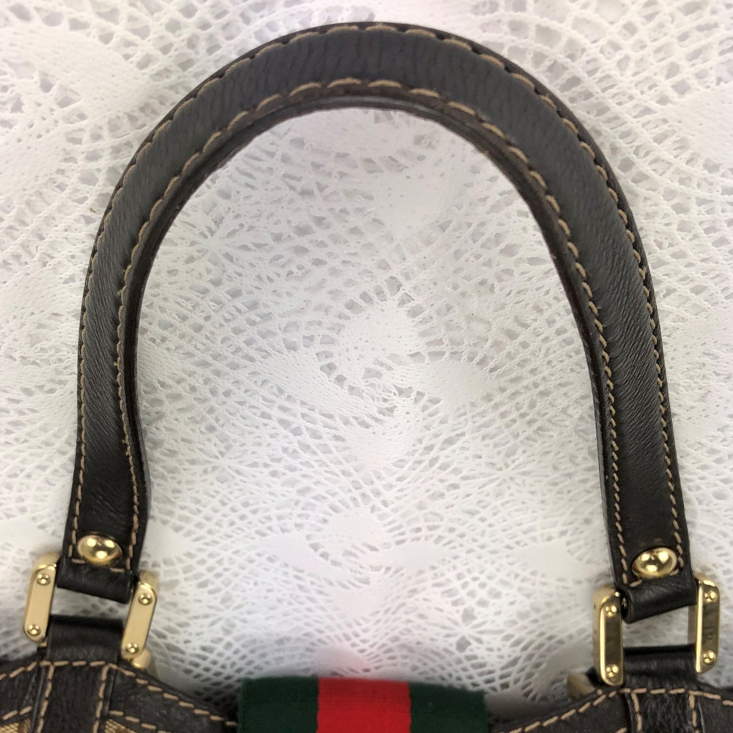 100 % Authentic Gucci GG Canvas Tote Bag (USED) 506-77