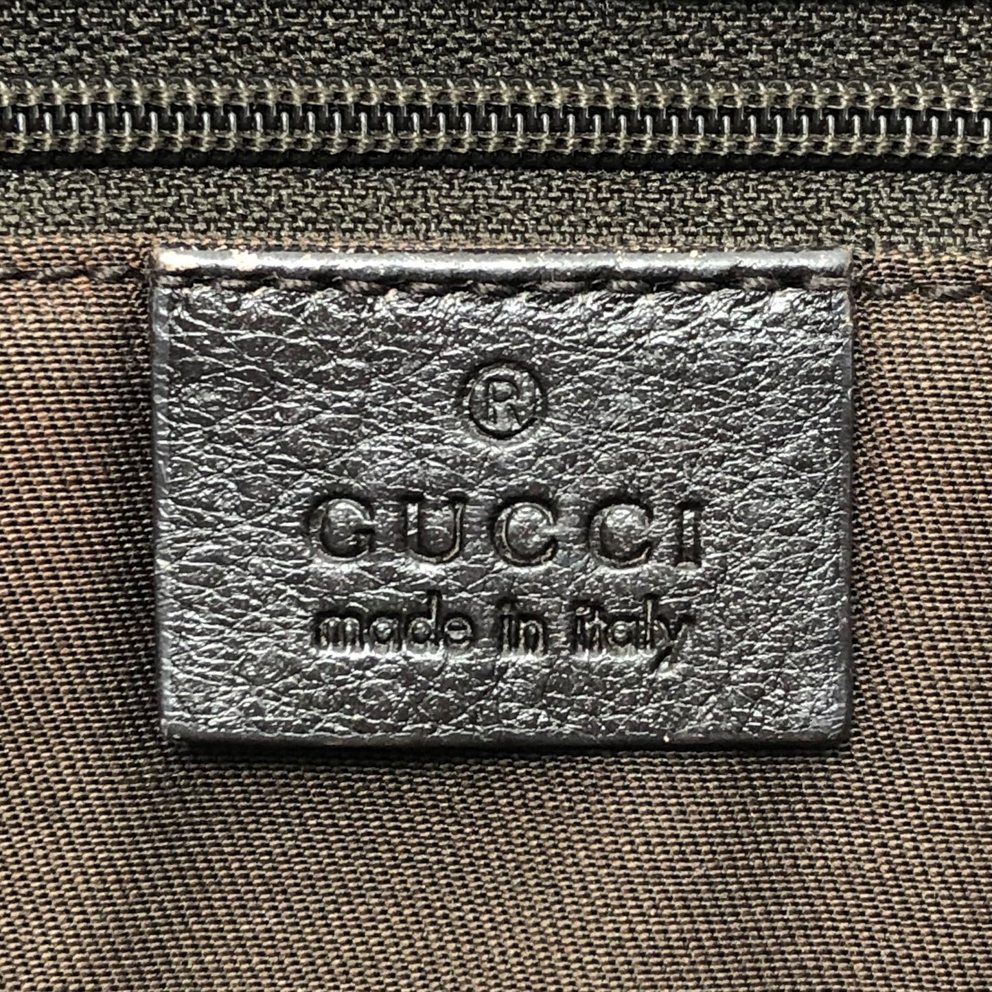 100 % Authentic Gucci GG Canvas Tote Bag (USED) 506-77