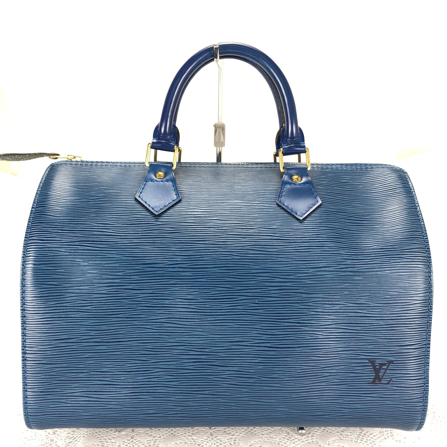 100 % Authentic Louis Vuitton  Epi Speedy30 M43005 (USED) 498-77