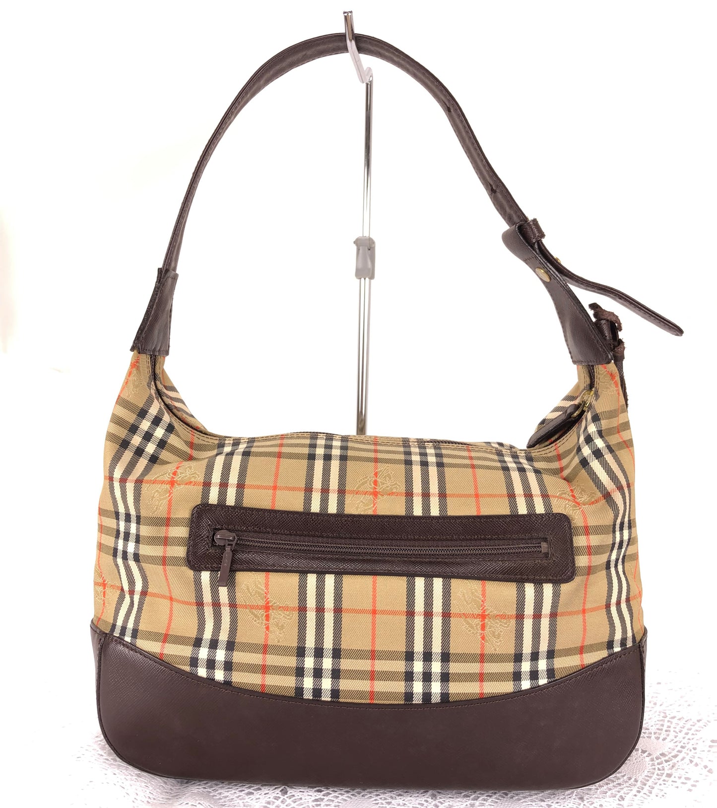 100 % Authentic Burberry Nova Check Canvas one shoulder bag(USED) 517-77