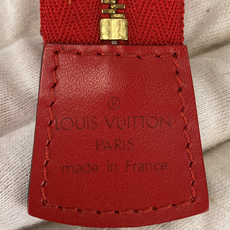 100 % Authentic Louis Vuitton  Epi Trousse Creta M48417 (USED) 326-33